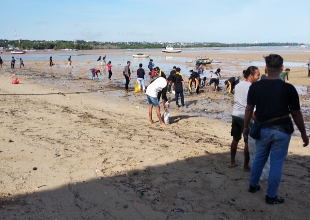 Saya Pilih Bumi – Gerakan Peduli & Ubah Perilaku Penggunaan Plastik