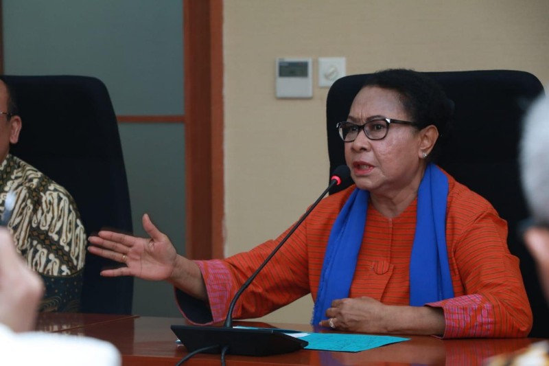 Menteri Yohana: “Orang Dewasa Harus Jadi Contoh Baik bagi Anak!”