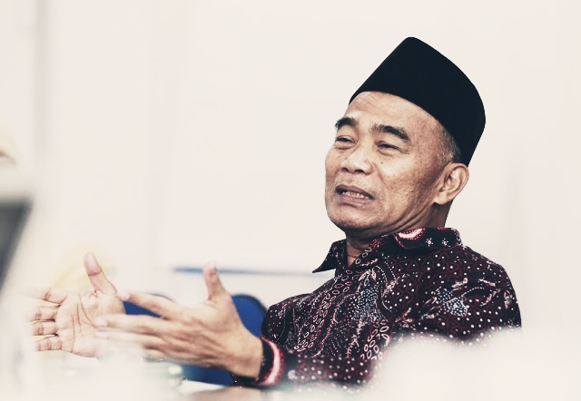 Mendikbud : “Sekolah Dekat, Pendidikan Karakter Makin Kuat!”