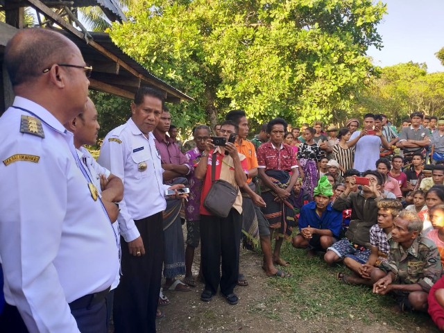 Rabu, 20 Juni 2019; Warga SBD Siap Terima Gubernur Viktor Laiskodat