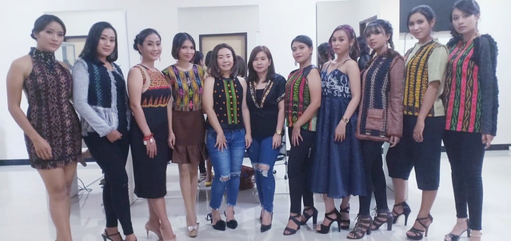Valencia Wong & Flobamore Support Ajang TCP Fashion Fest 2019