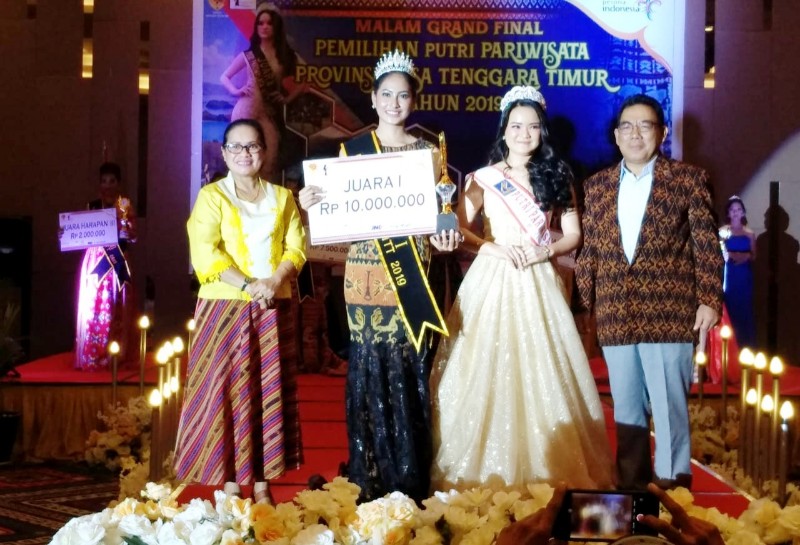 Clarita Mawarni Salem asal Timor Tengah Utara – Puteri Pariwisata NTT 2019