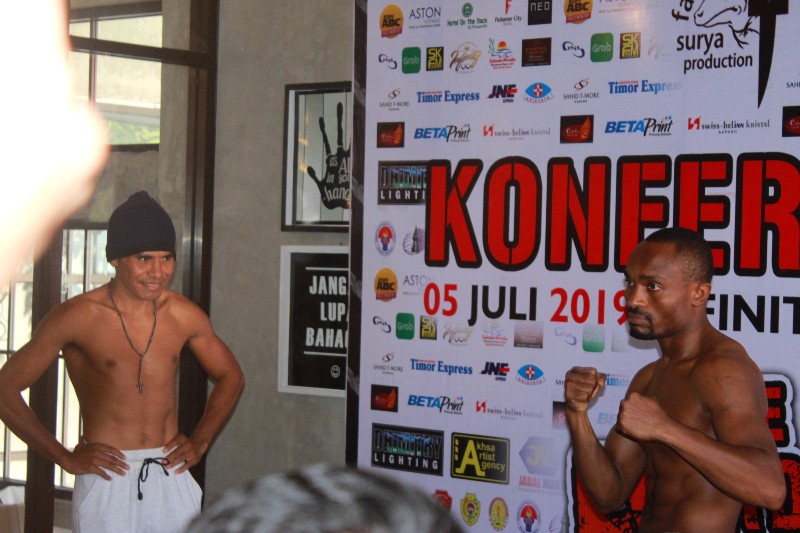 ‘The Border Battle’ – Viktor Laiskodat vs Chris John, Berapa Ronde?
