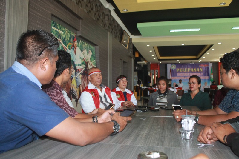 Apresiasi Prestasi Dikson Thon, Pertina NTT Tanggung Pendidikan Anak Sonia Thon
