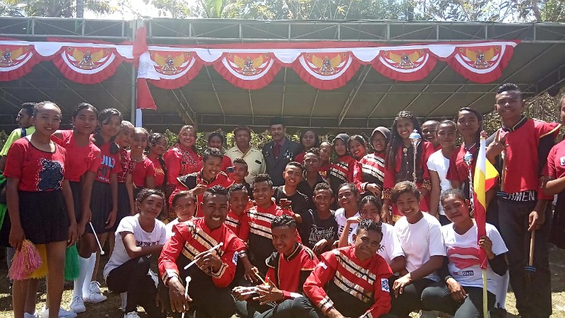 Perdana di Amanuban Timur! Drumben Hadir Hibur Masyarakat saat HUT ke-74 RI