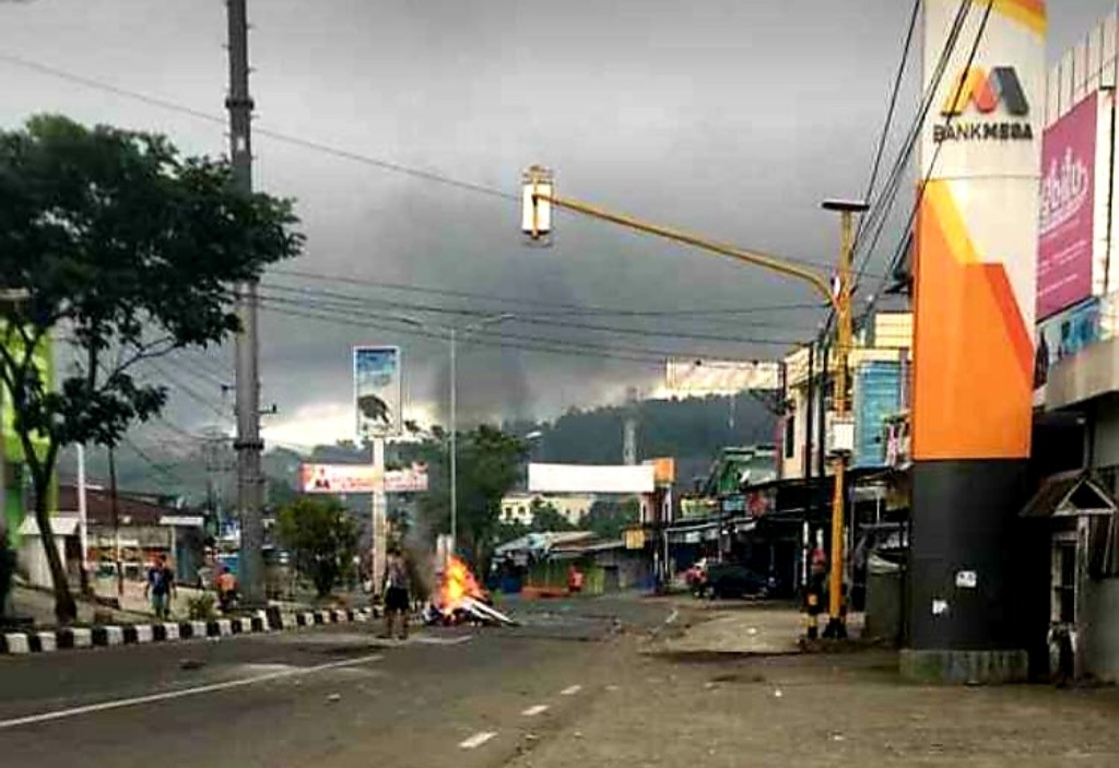 Rusuh Terjadi di Manokwari, Perusuh Membakar Sejumlah Fasilitas Umum