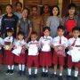 183 Siswa SDK Don Bosko 1 Peroleh Seragam Gratis dari Pemkot Kupang