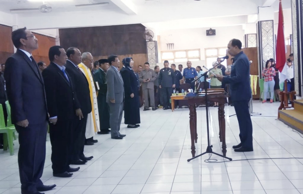 Lantik 5 Pejabat Eselon II, Jefri Riwu Kore: Layanan Publik Kota Kupang Menurun
