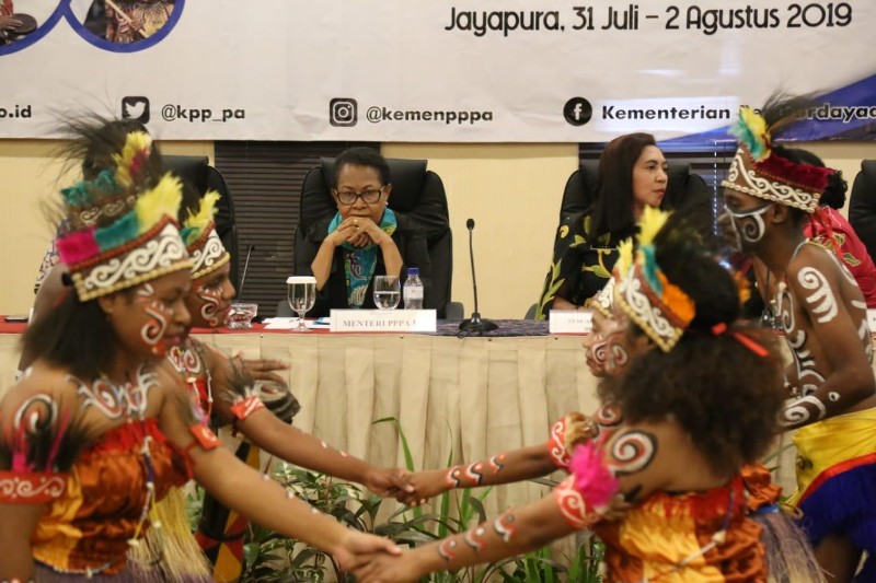 Komitmen 3 Tungku Tanah Papua Percepat Pembangunan Perempuan dan Anak