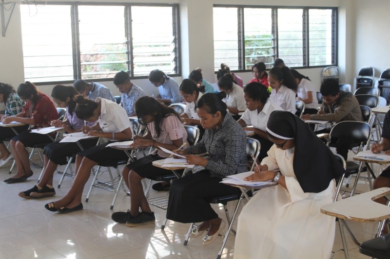 88 Calon Mahasiswa STIPAS KAK Ikut Ujian Tes Masuk Gelombang I