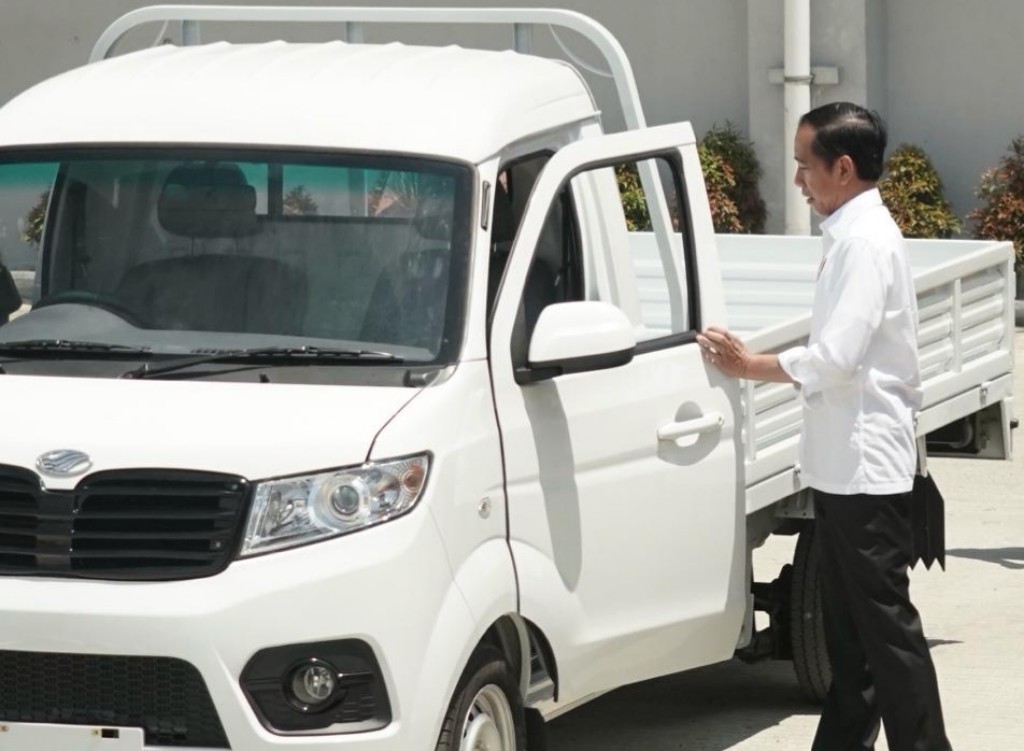 Resmikan Pabrik Esemka, Presiden Jokowi Dukung Industri Otomotif Lokal