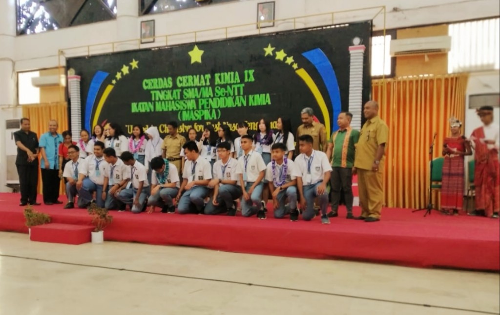 Resmi Dibuka, Lomba Cerdas Cermat Kimia Ke-IX Se-NTT Tuai Pujian