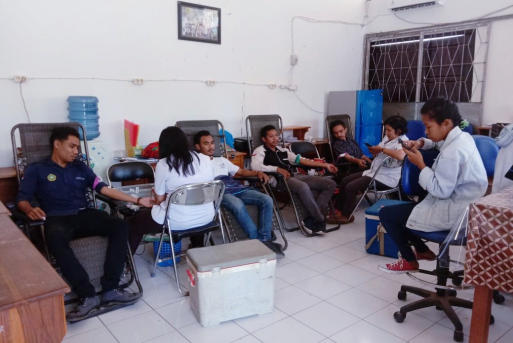 Donor Darah Jurusan Kimia FST Undana Gapai 50 Kantong Darah