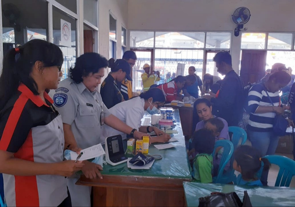 Jasa Raharja NTT Siaga Layanan Kesehatan bagi Pengungsi Konflik Wamena