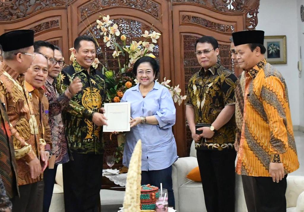 Bertemu Megawati, Pimpinan MPR RI Bahas Rekomendasi Tentang Amandemen