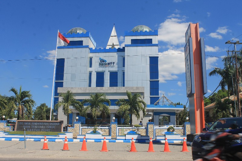 Bank NTT Tegaskan Tidak Menerima Calon Pegawai Yang Telah Menikah