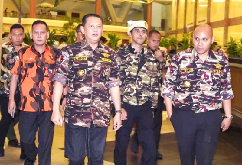 Generasi Muda FKPPI Desak Bamsoet Jangan Mundur dari Caketum Golkar