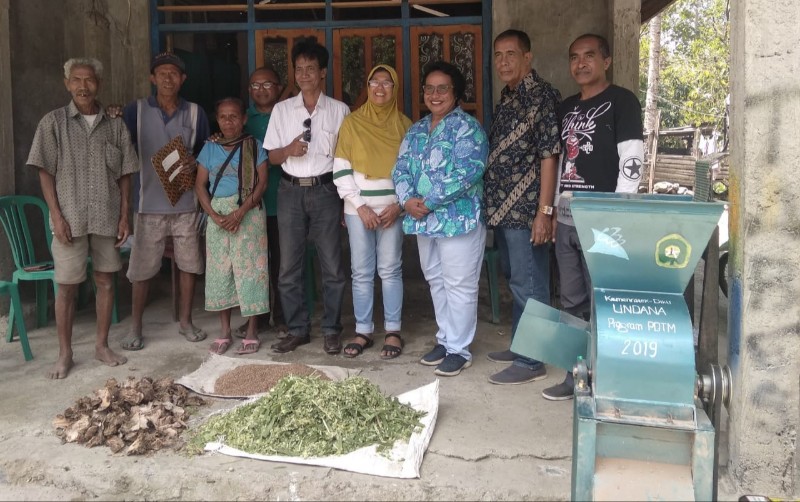 Tim Dosen Fapet Undana Beri Diseminasi Teknologi Peternakan bagi Warga Noeltoko