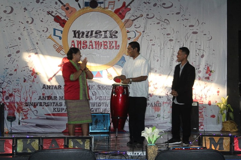 Ini 3 Pesan Rektor Unwira pada Lomba Musik Ansambel Prodi Pendidikan Musik