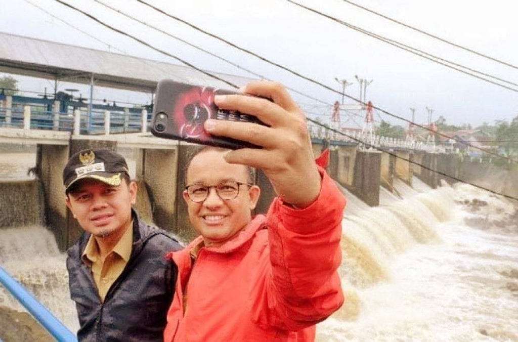 Anies Salahnya Apa ?
