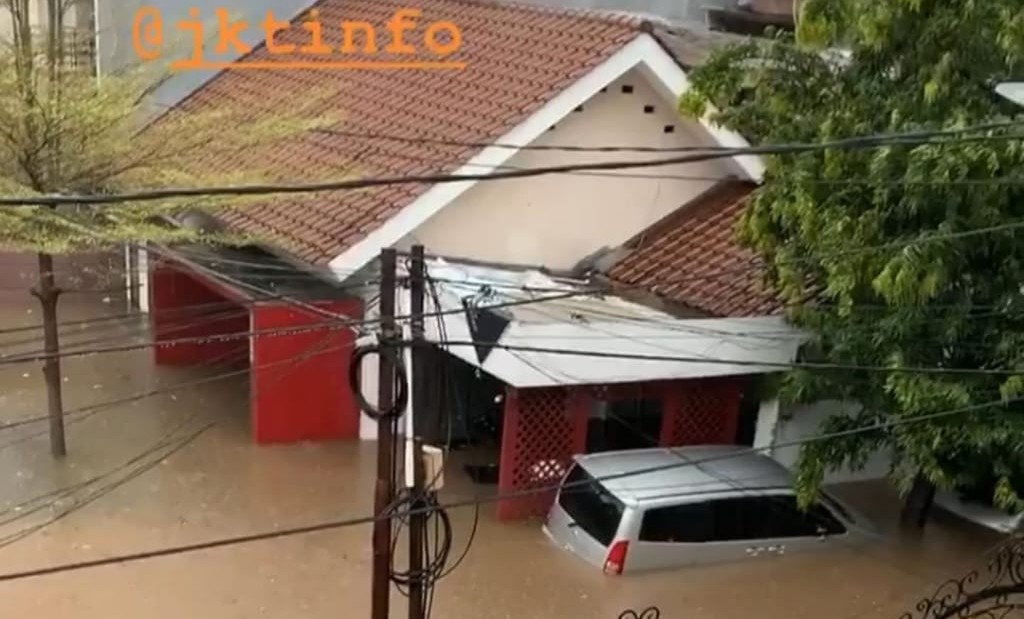 Mengapa Jakarta Selalu Banjir?