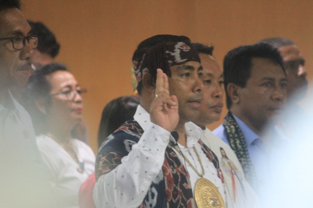 Dilantik Jadi Dirum Bank NTT, Yohanis Praing Yakin Gapai Laba 500 Miliar