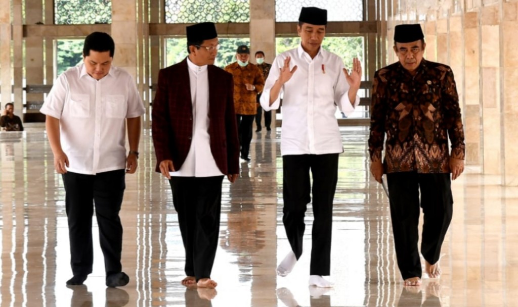 Presiden Jokowi Tinjau Penyemprotan Disinfektan di Masjid Istiqlal