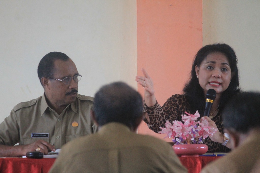 Anita Gah Bakal Perjuangkan Sarana & Prasarana Sekolah di Kabupaten Kupang
