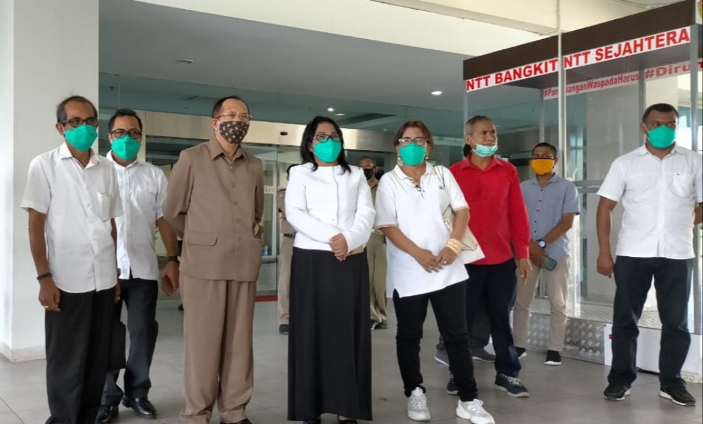 Gubernur VBL Apresiasi Bantuan Politeknik Negeri Kupang & PT Hasrat Abadi