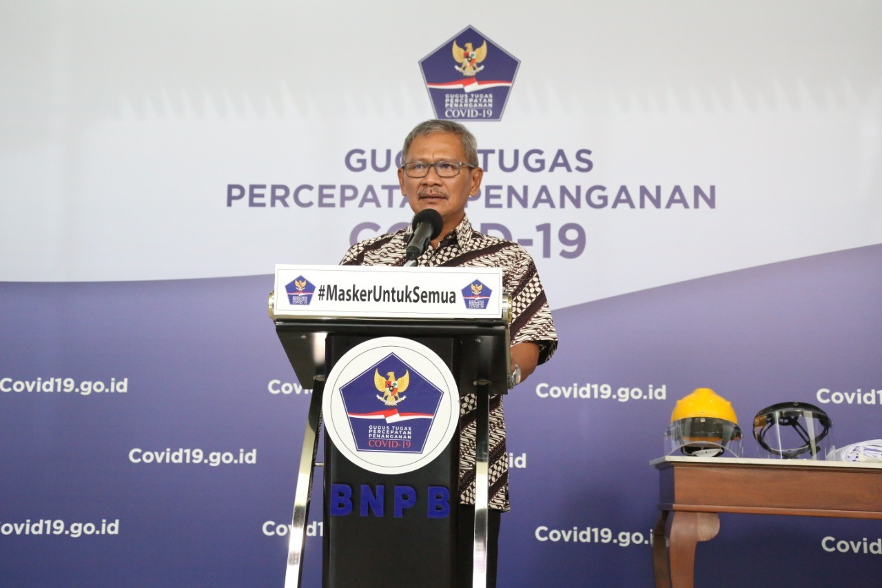 Pemerintah Targetkan 10.000 Tes Swab PCR Per Hari