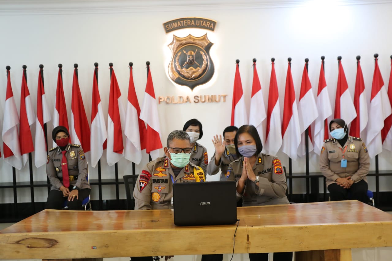 Kapolda Sumut Apresiasi Tenaga Medis Perempuan Tangani Pasien Covid-19