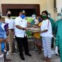 PDUI Cabang NTT Bagi 2.400 Telur kepada Warga di Empat Puskesmas