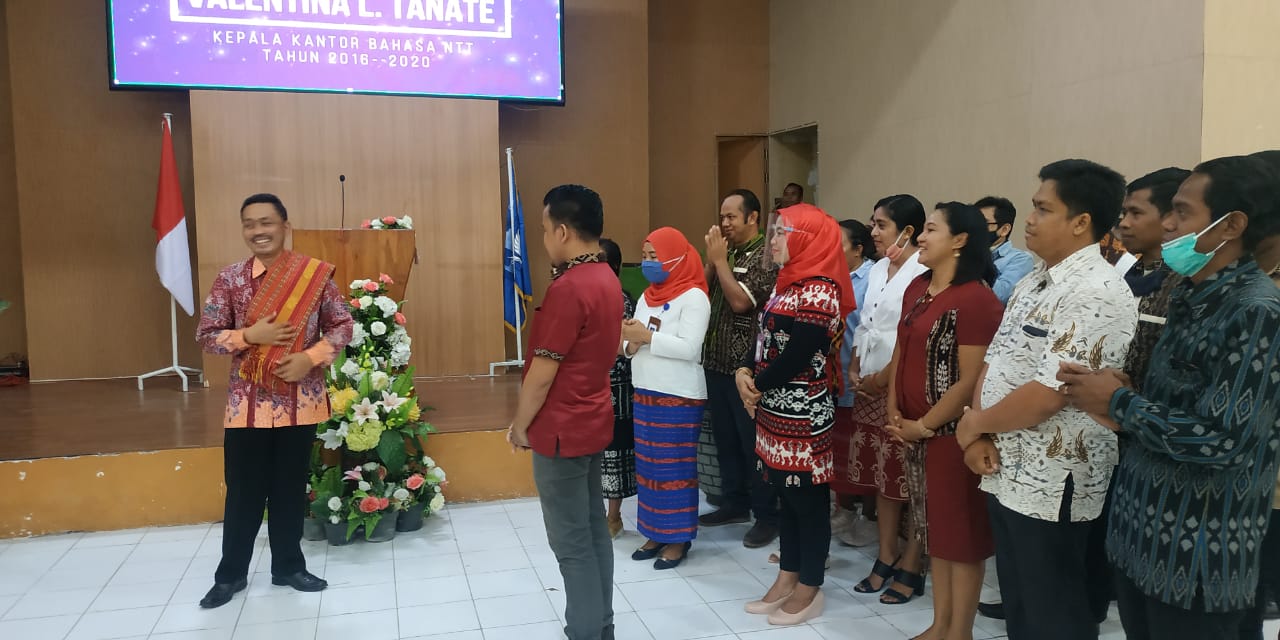 Ganti Valentina Tanate, Syaiful Lubis Resmi Jabat Kepala Kantor Bahasa NTT