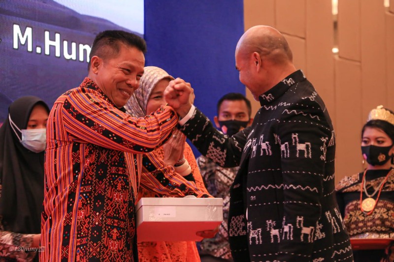 Irjen (Pol) Lotharia Latif Jabat Kapolda NTT Ganti Irjen Hamidin, Ini Pesan VBL
