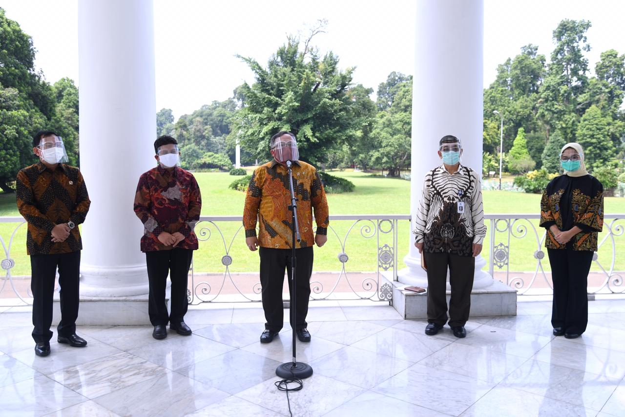 Terima Tim Vaksin Merah Putih, Presiden : Produksi Vaksin Covid Cegah Krisis