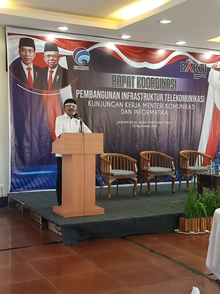 Terdapat 645 ‘Blank Spot’ di NTT, Johnny Plate : Akan Dibangun 121 Titik BTS