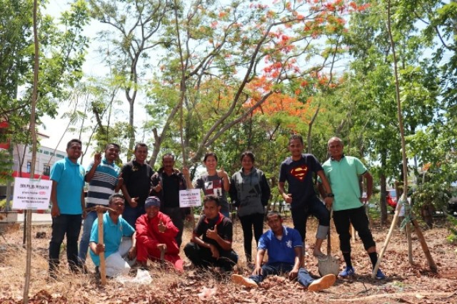 Tanam Pohon di Kota Kupang, Yeri Padji : Dipelihara Pihak Ketiga Sampai April 2021