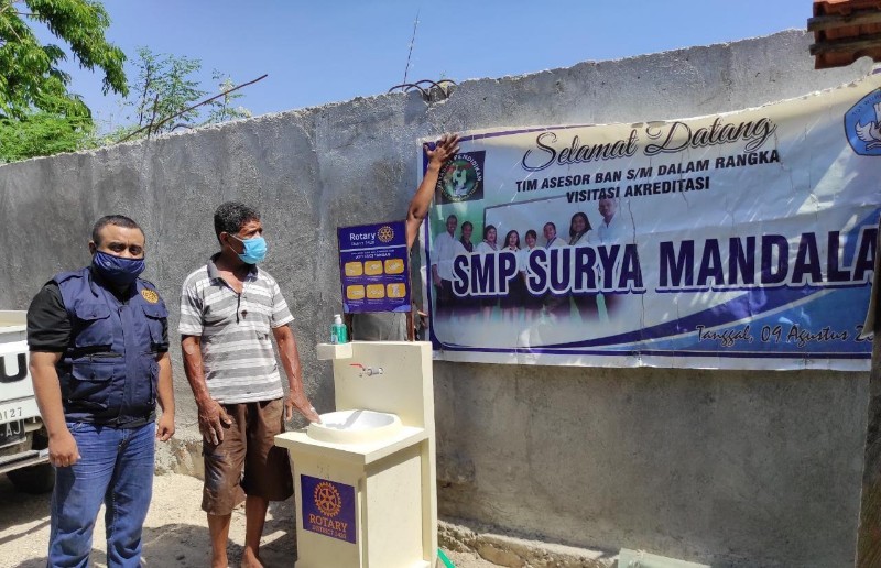 Tempat Cuci Tangan dari Rotary Club untuk NTT, Dorong Budaya Cuci Tangan
