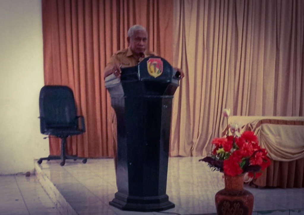 Wakil Bupati Belu Desak Lurah Fatubenao Copot RT, Larang Wartawan Liput