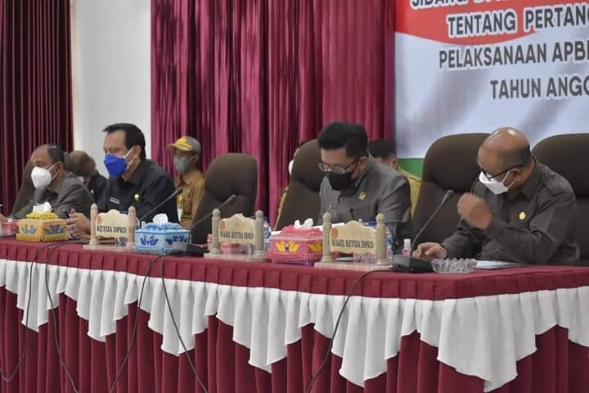 Hadir Sidang DPRD Belu, Bupati Harap Ranperda Dikaji Cermat & Terukur