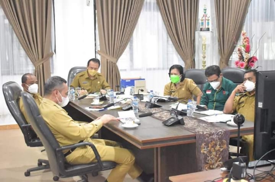 Bupati Belu & Bupati se–NTT ‘Zoom Meeting’ Bersama Gubernur VBL