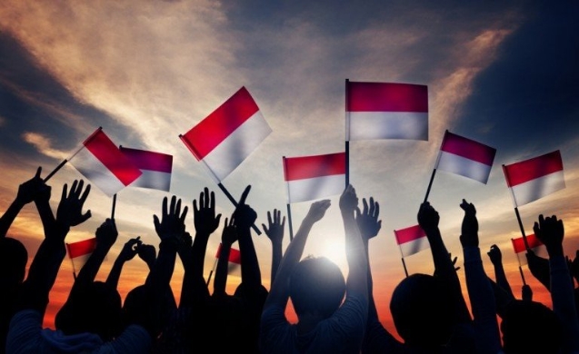 Mengapa Praktik Oligarki & Demokrasi Semu Tumbuh Membudaya?