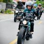Jokowi Berkendara Motor Hingga Hirup Udara Segar di Danau Toba