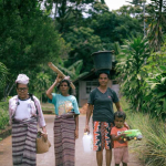 Tetes Air untuk Warga Nubahaeraka Lembata di Hari Listrik Nasional ke-80