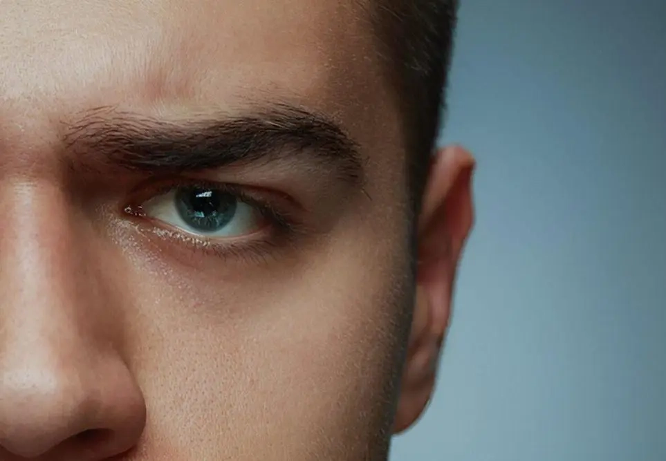 Ingin Disegani Saat Bicara, Latih Tatapan Lebih Dulu