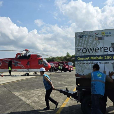 PLN Terbangkan Genset Pakai Helikopter Listriki RSUD Datu Beru Aceh