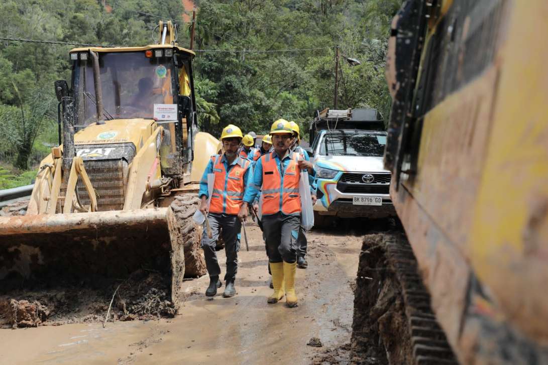 Listrik Sumut Kembali Menyala, PLN Tuntaskan Pemulihan 100 Persen