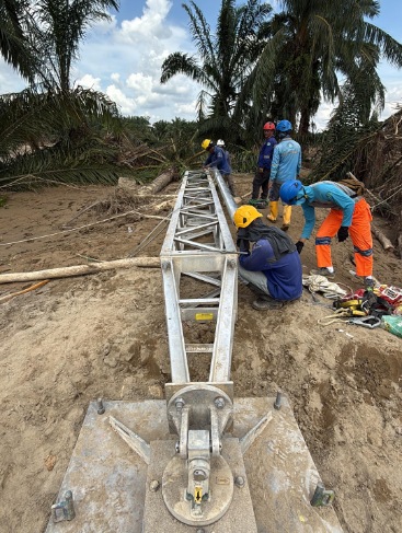 PLN Kerja 1X24 Jam Perbaiki Jalur Listrik Langsa-Pangkalan Brandan Aceh