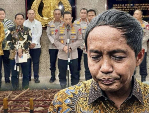 Menteri Kehutanan Pinta Kapolri Usut Kayu Gelondongan Banjir Sumatra