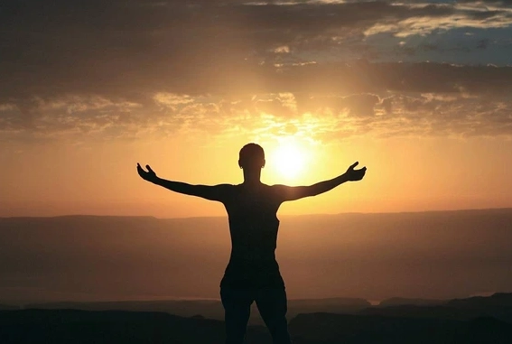 Tips Tanamkan Rasa Syukur Melalui Contoh Nyata